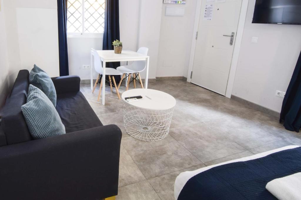 Apartamentos Centro Salecianos Málaga Extérieur photo